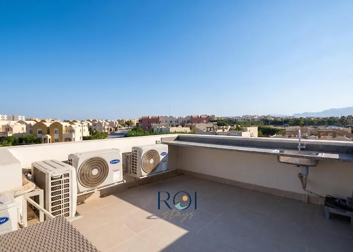 Sea View 3 Bedrooms Twin At Jade, Makadi Heights Villa